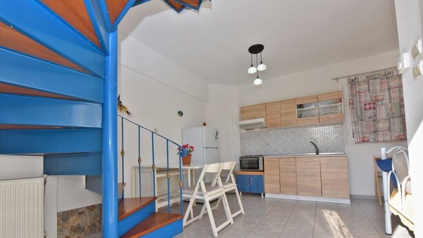 Interior - Alkiviadis Maisonette by Rentalspro (Nea Propontida)