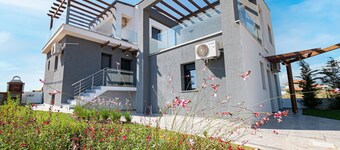 Asteria Mare 1 by Travel Pro Services