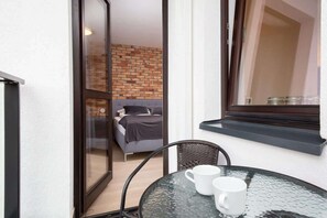 Bügeleisen/Bügelbrett, Reisekinderbett, WLAN, Bettwäsche