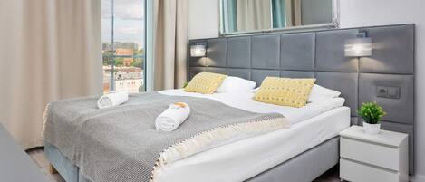 Fer et planche à repasser, Wi-Fi, draps fournis