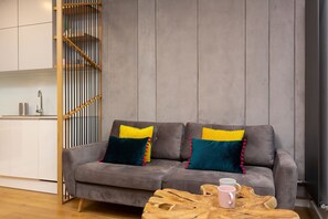 TV - Grzybowska 85 | Glam Apartment | Balcony (Warszawa)