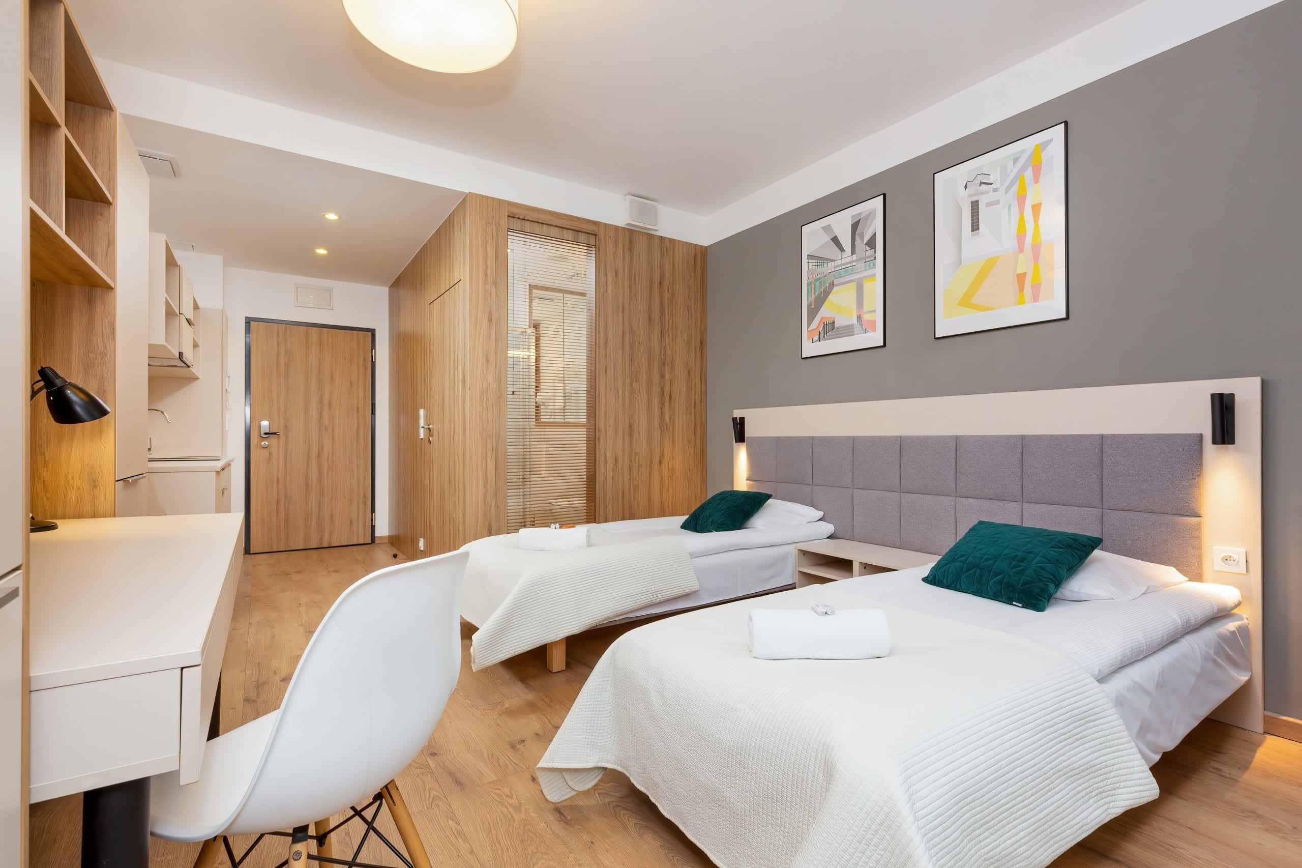 アイロン / アイロン台、WiFi、ベッドシーツ