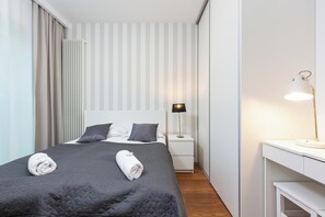 1 bedroom, iron/ironing board, travel cot, WiFi - Mennica Residence Warsaw | Lux Business Stay Apartment with Air Conditioning (Warszawa)