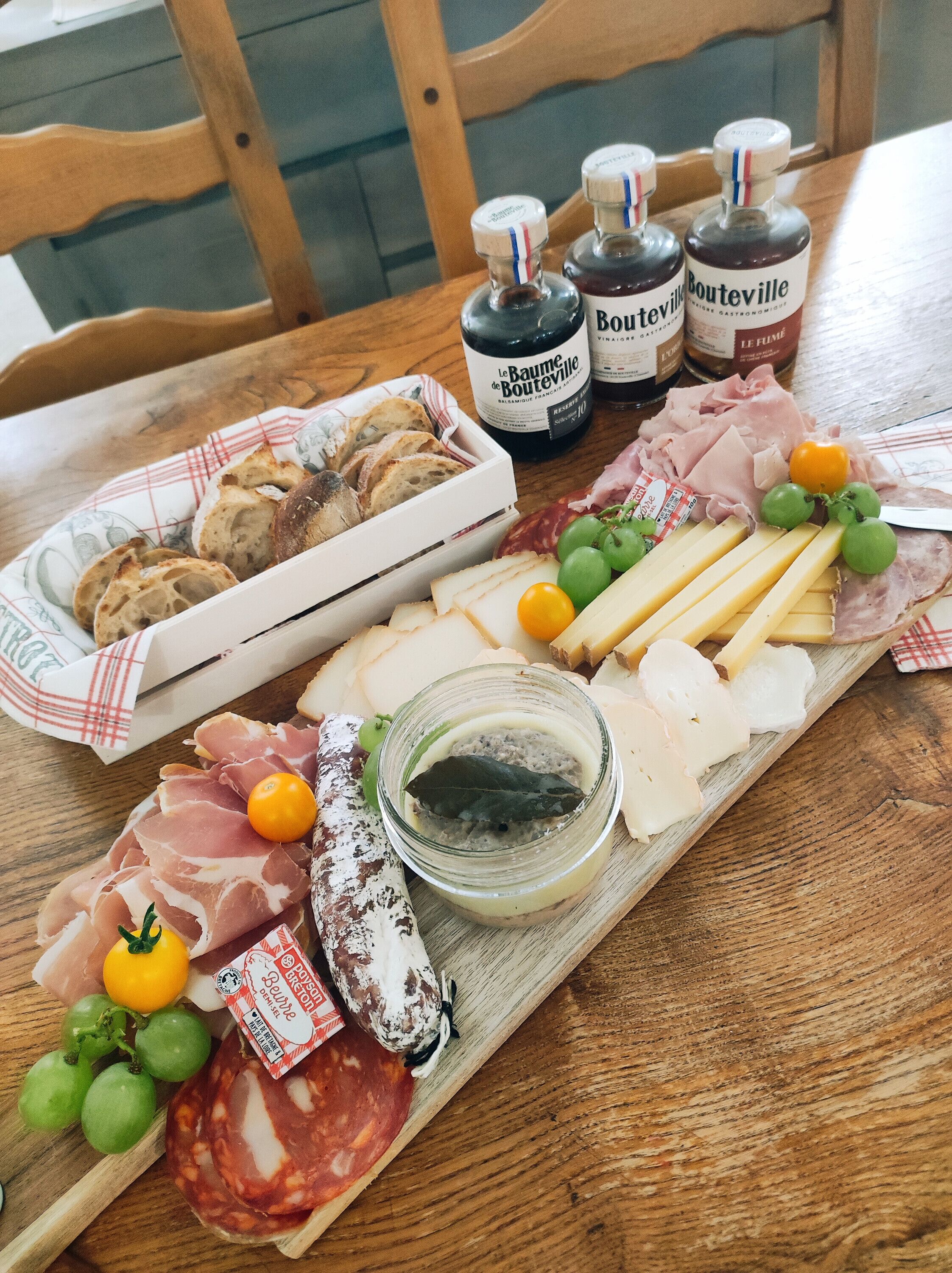 供應早餐 (費用另計)