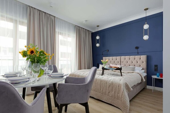 Fer et planche à repasser, Wi-Fi, literie fournie