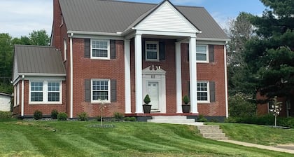 The Poplar: A Downtown Historic Home