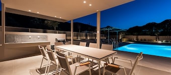 Terra Petra Luxury Villas - Gaia Villa