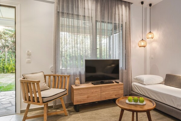 Interior - Coel Luxury Suites S1 by Rentalspro (Nea Propontida)