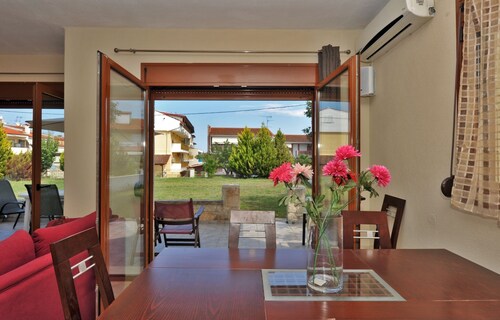 Marina Maisonette by Rentalspro