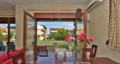 Marina Maisonette by Rentalspro