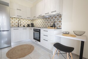 Interior - Irena House by Rentalspro (Nea Propontida)