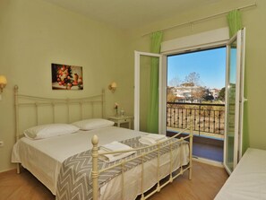 Interior - Fotinia Beach House by Rentalspro 1st Floor (Nea Propontida)