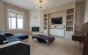 Interior - Giota Hill House by Rentalspro-nea Moudania (Nea Propontida)