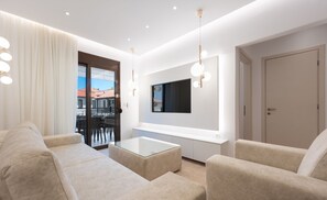 Interior - Les Maisons Deluxe by Rentalspro (Kassandra)