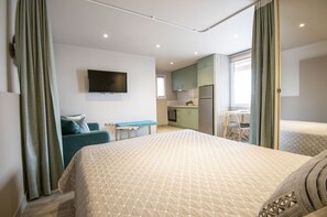 Interior - Marianthi Seaview Loft by Rentalspro (Nea Propontida)