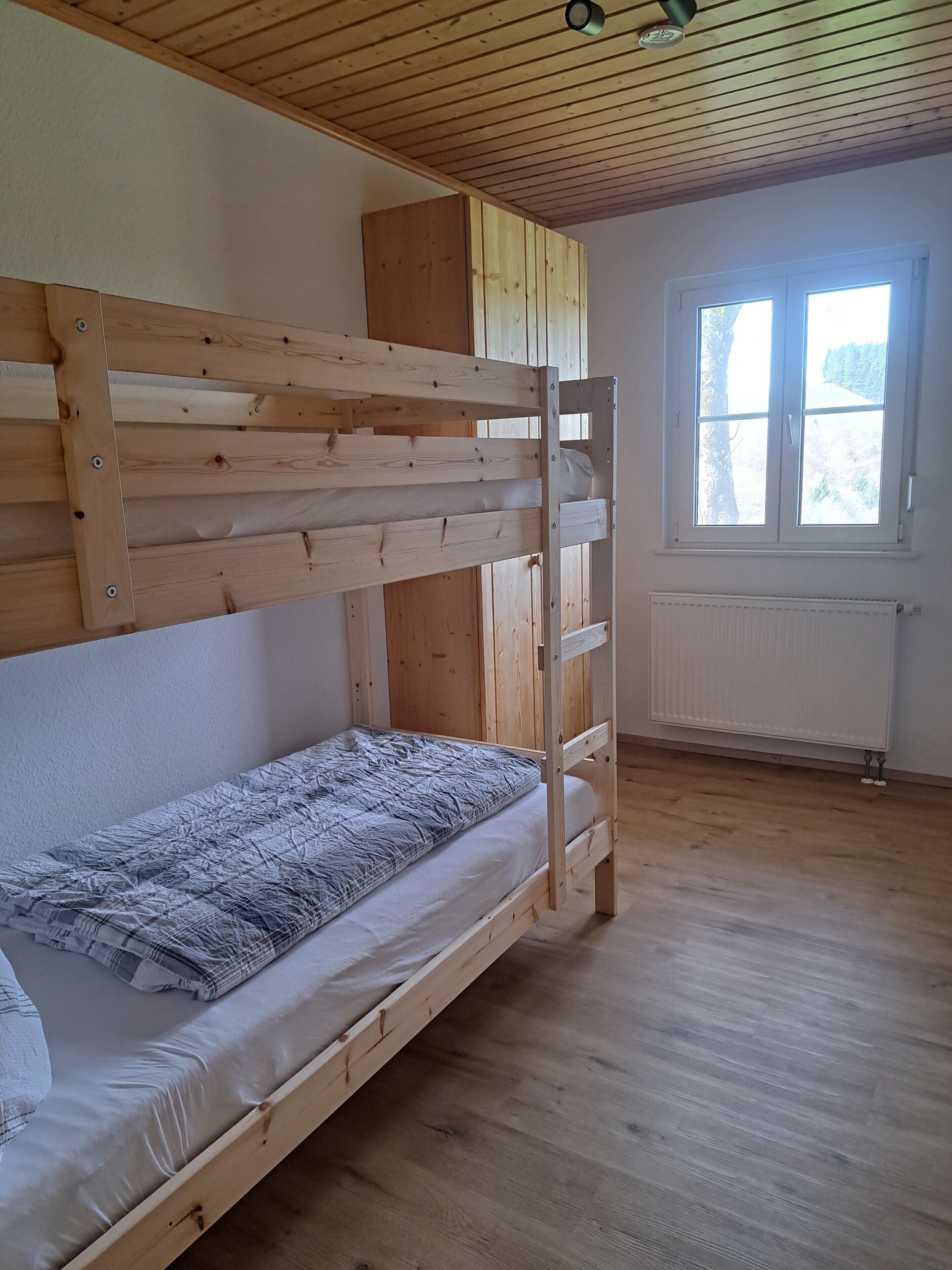 3 Schlafzimmer, Bügeleisen/Bügelbrett, WLAN, Bettwäsche