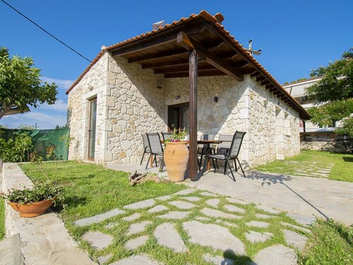 Ikarion Village Home by Rentalspro