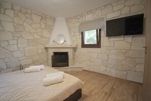 Interior - Ikarion Village Home by Rentalspro (Kassandra)