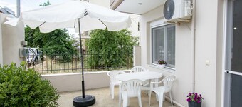 Violeta Apartment by Rentalspro