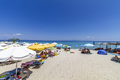 Poseidon Edge No6 by Rentalspro - Kallithea