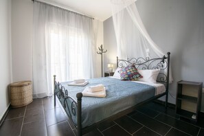 Interior - Sunlight Maisonette by Rentalspro (Sithonia)