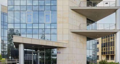 Air-conditioned Studio in Warsaw | Free Parking