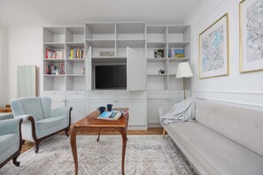 TV, offices