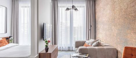 Fer et planche à repasser, lit parapluie, Wi-Fi, draps fournis