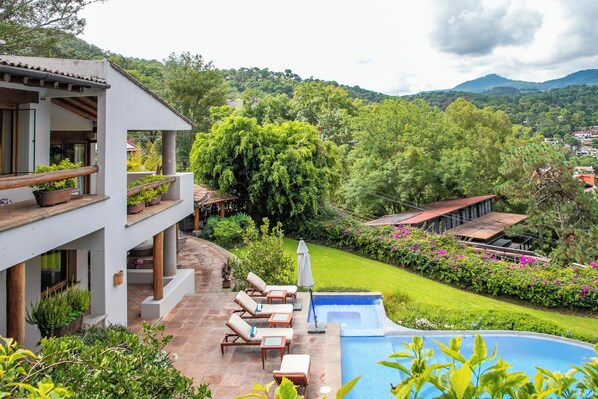 Alberca al aire libre