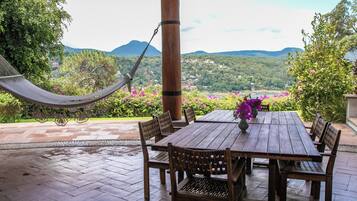 Rumah Keluarga, pemandangan danau | Pemandangan gunung