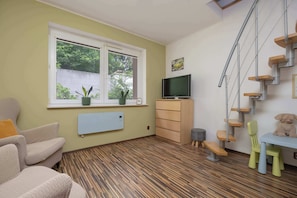 TV, offices