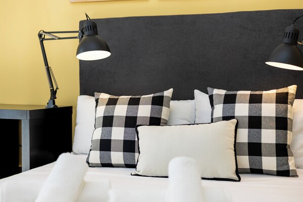 1 chambre, fer et planche à repasser, Wi-Fi, draps fournis