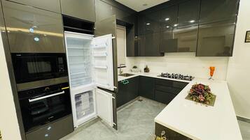 Micro-ondas, fogão, cooktop