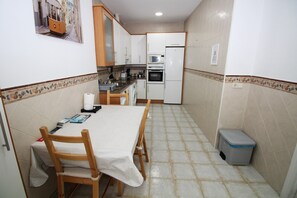 Fridge, microwave, stovetop, toaster