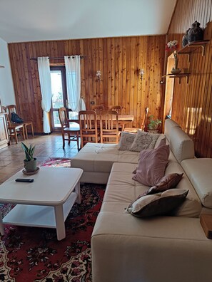 TV connectée, cheminée