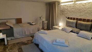 6 Schlafzimmer, WLAN, Bettwäsche