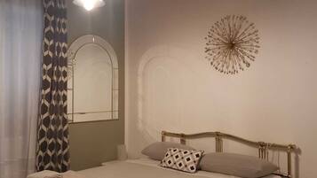 6 camere, Wi-Fi, lenzuola