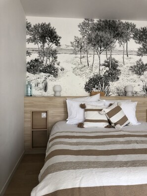 4 bedrooms, free WiFi, bed sheets