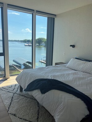 5 dormitorios, tabla de planchar con plancha, wifi y ropa de cama