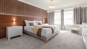 5 bedrooms, WiFi, bed sheets
