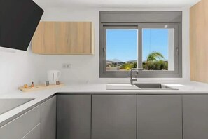 Microwave, oven, stovetop