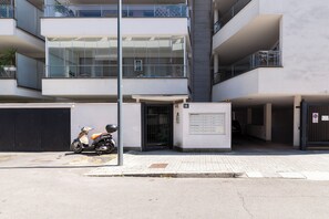 施設の入り口