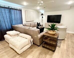 TV connectée, cheminée