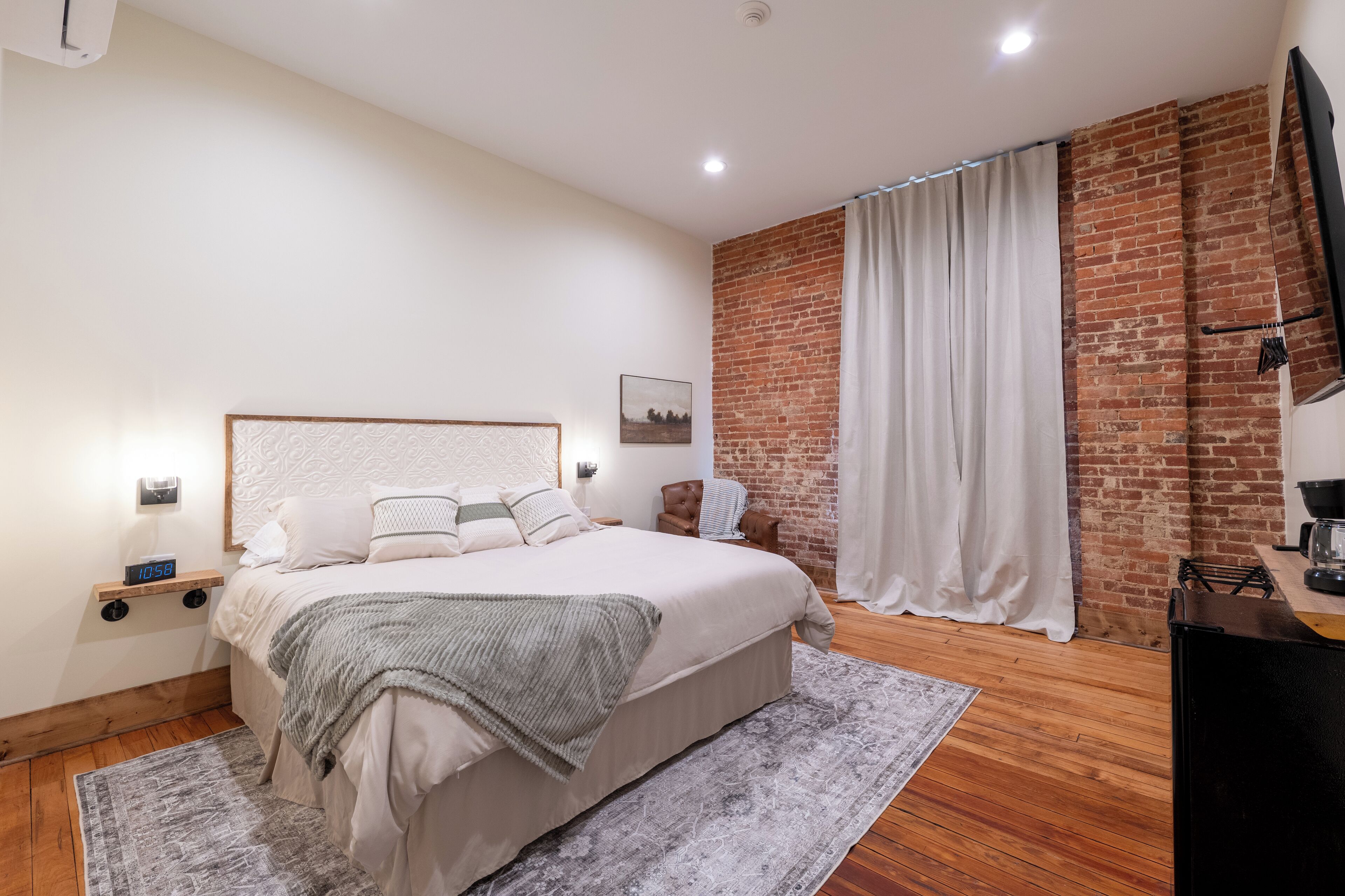 遮光窗簾/窗簾、免費 Wi-Fi