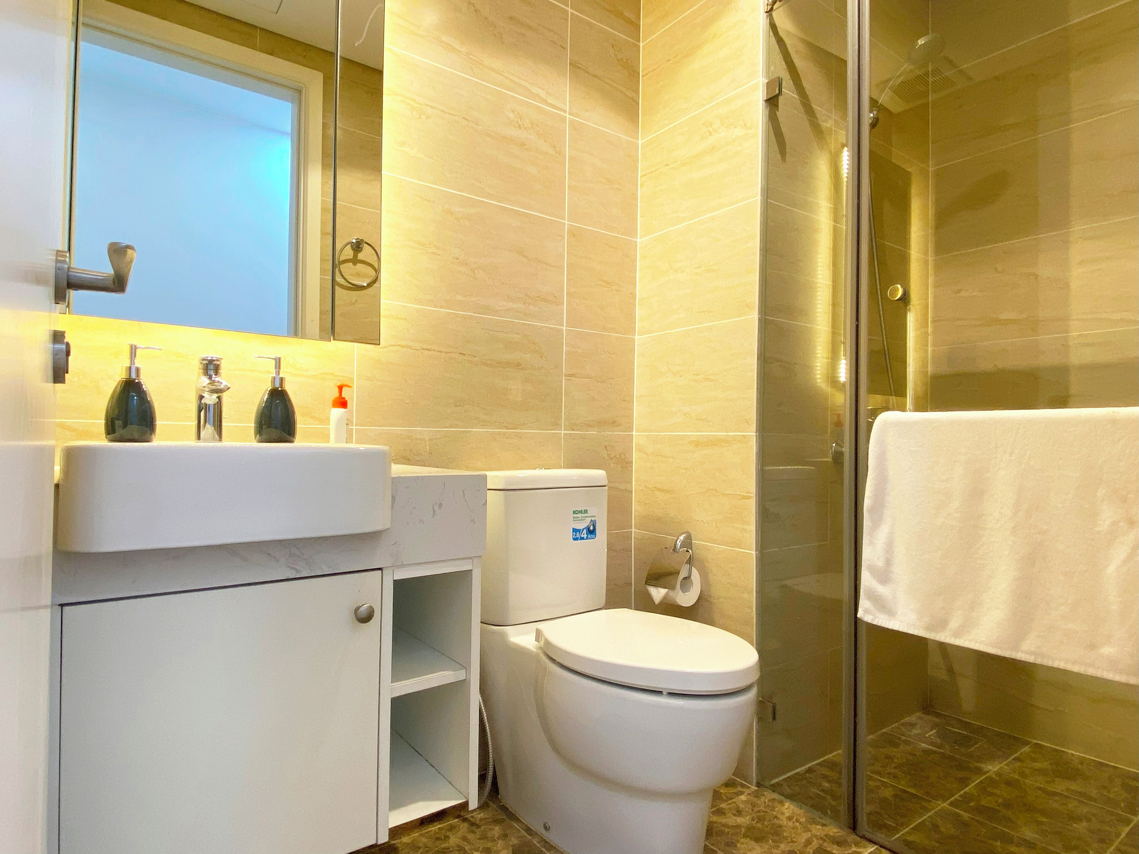 City Duplex, Balcony, City View | Bathroom | Separate tub and shower, spring water tub, hydromassage showerhead