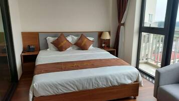 Basic Double or Twin Room, Balcony, City View | Desk, free WiFi