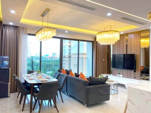 City Duplex, Balcony, City View | Living area