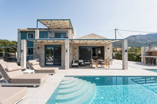 Tranquil Luxury in Karavados