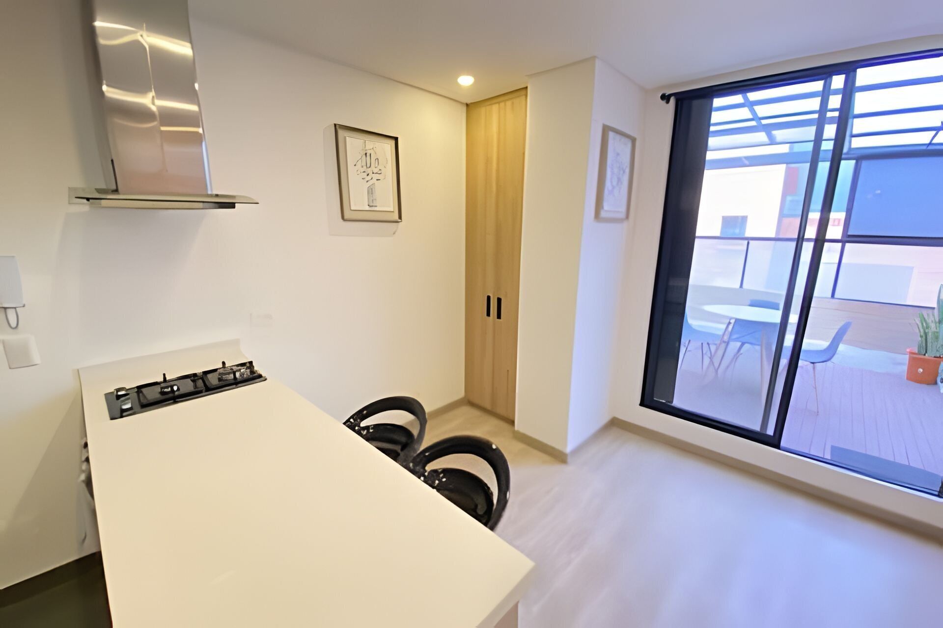 Apartamento Economico, Balcon | Interior