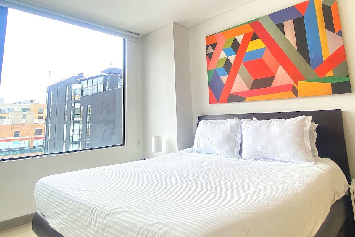 Apartamento familiar | Caja fuerte, cortinas opacas, sistema de insonorización